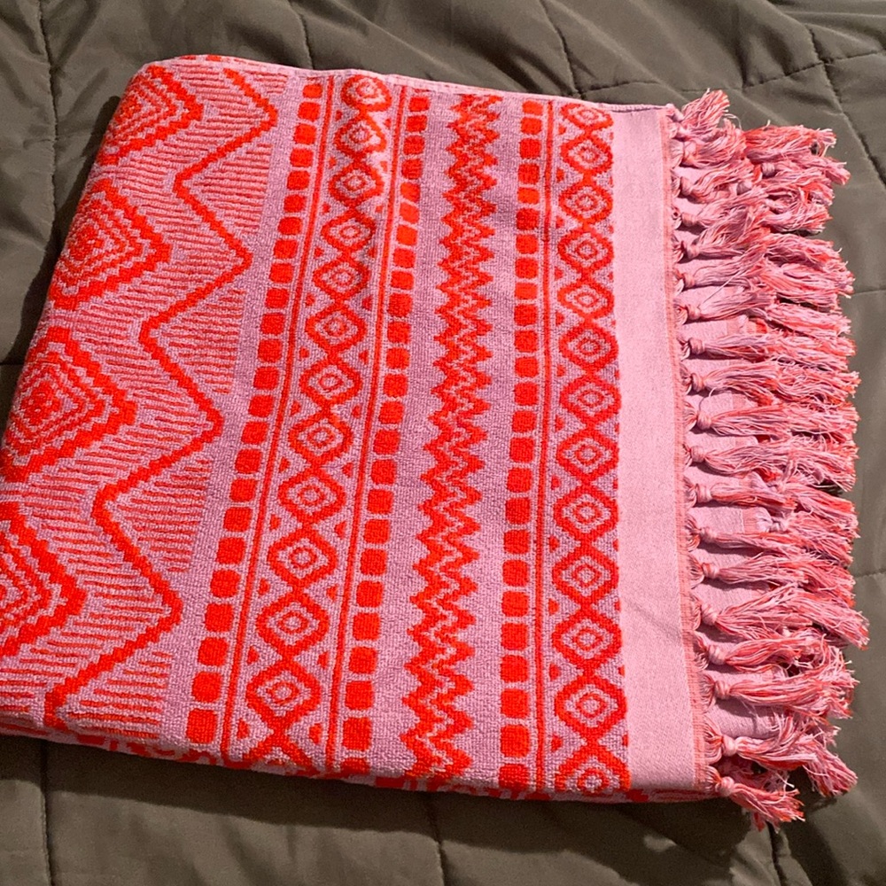 Vera Bradley Aztec Red Tassel Beach Towel